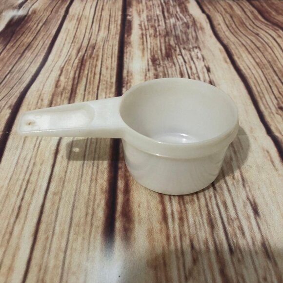 Vintage Tupperware Clear White Nesting Measuring Cup 1/2 CUP Replacement 764-1 - Picture 5 of 14